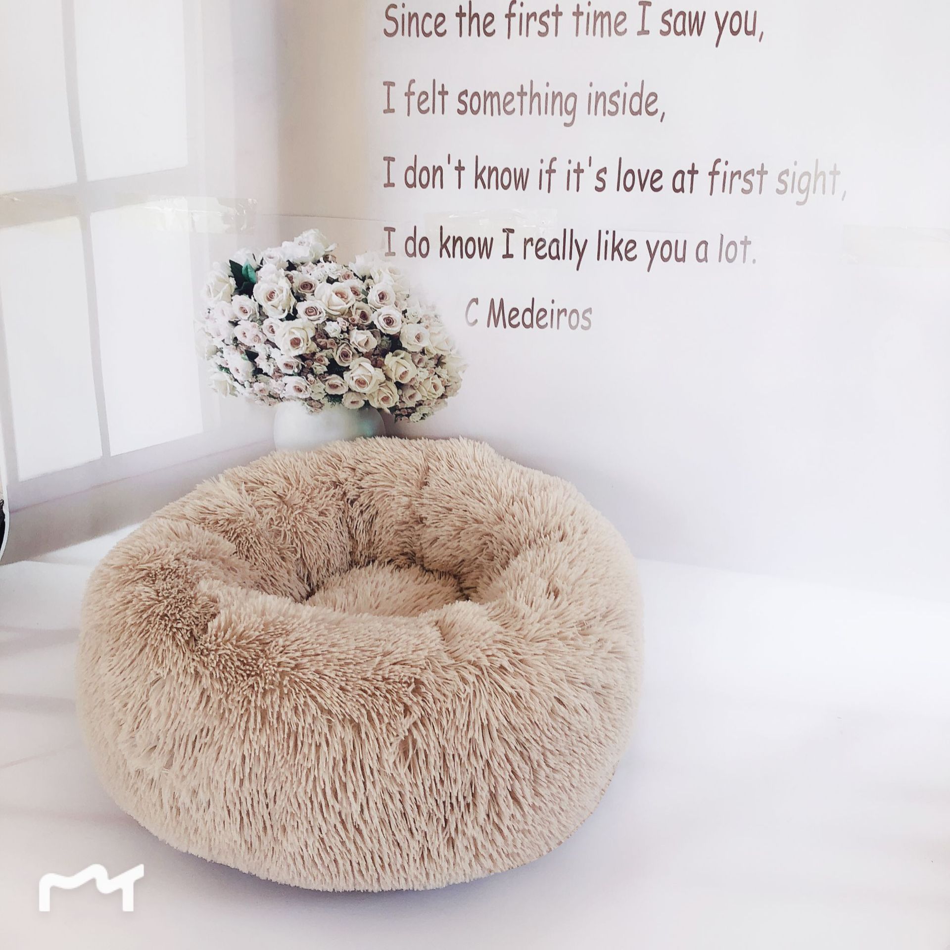 Plush Nest Bed for Pet