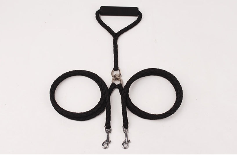 Hand-Knitted Traction Leash for Pet